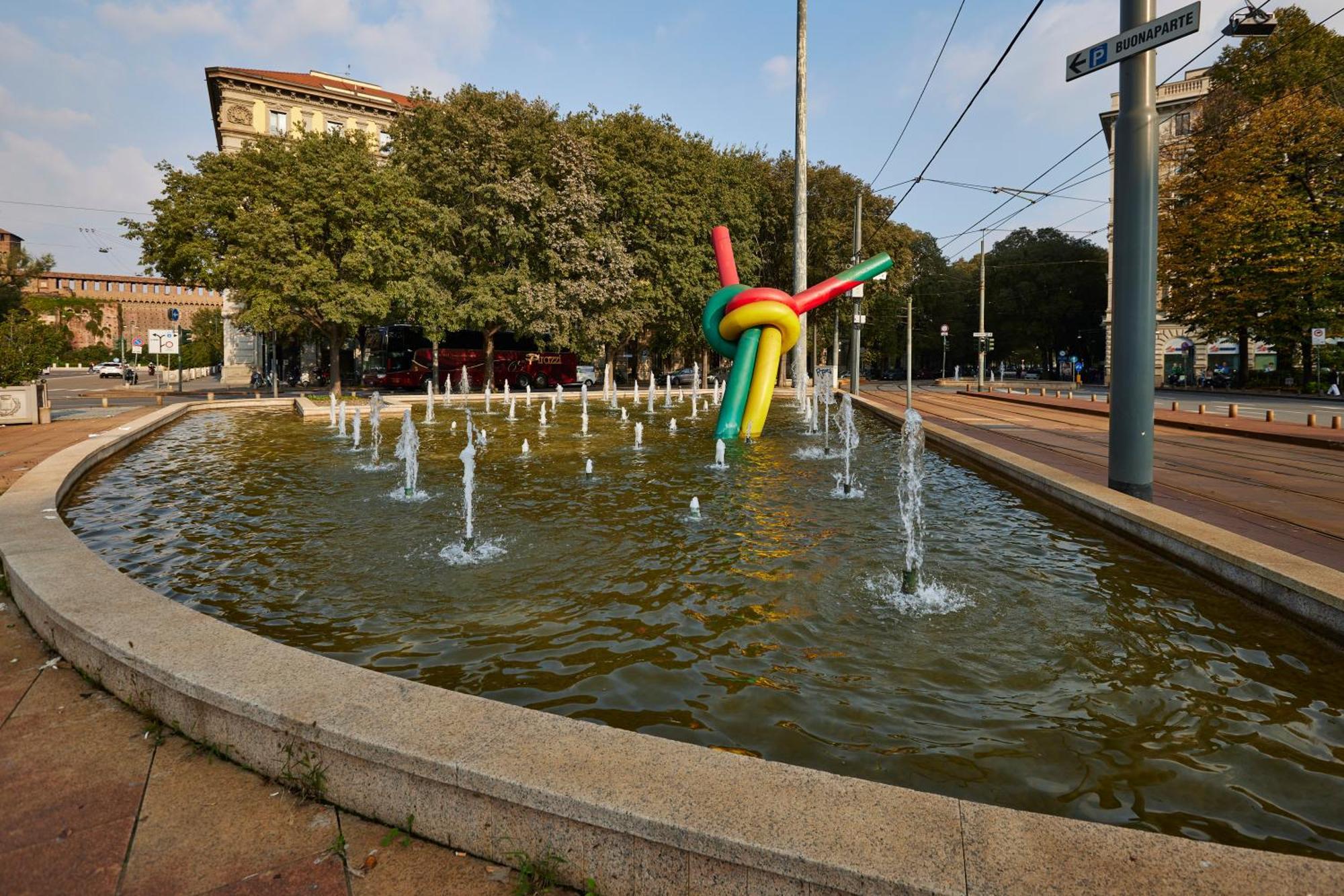 Cadorna Cityview Flat - Strategic Position In The Middle Of The Square Мілан Екстер'єр фото